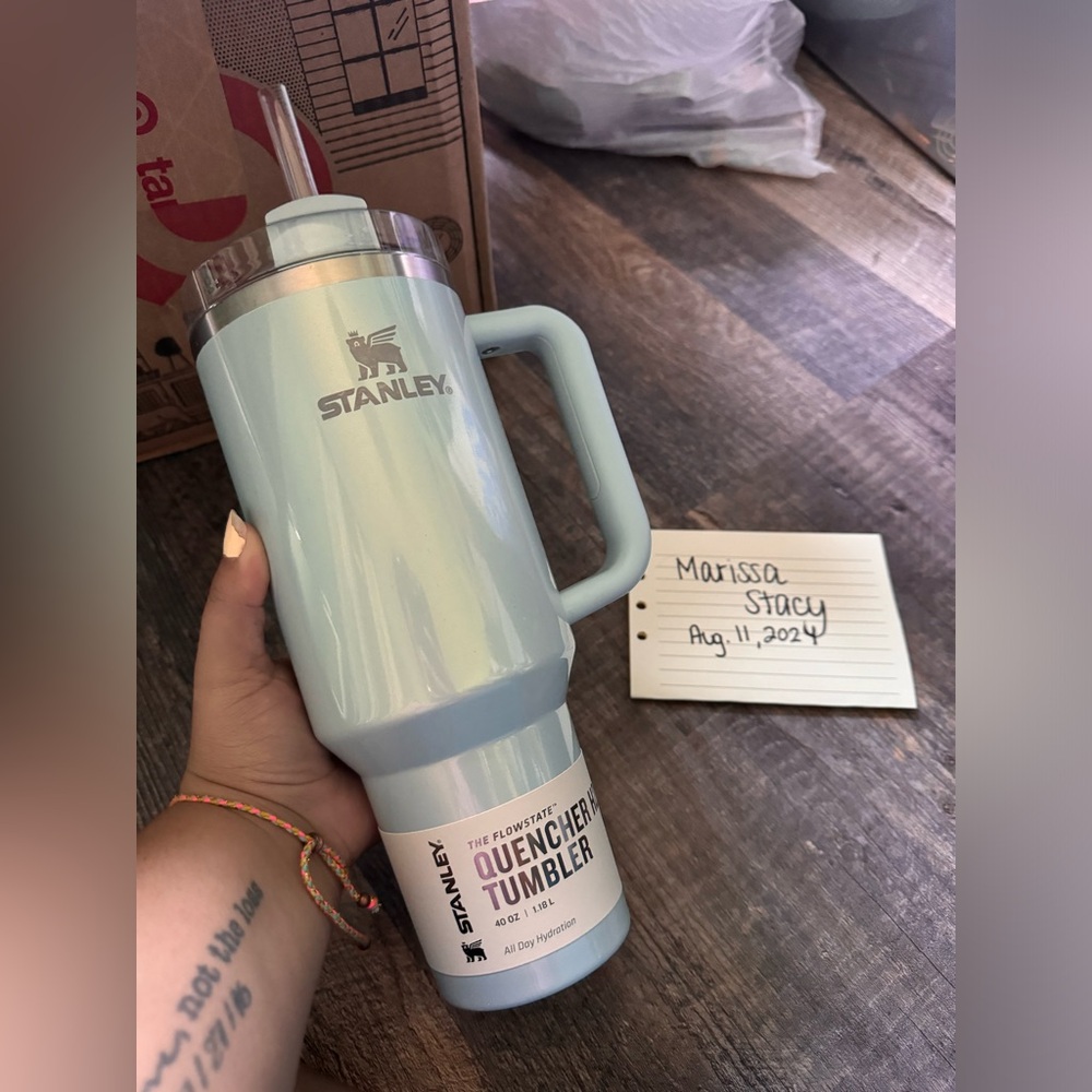 Blueberry milk Stanley 40oz